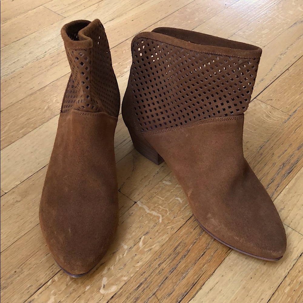 Brown suede booties sz 38